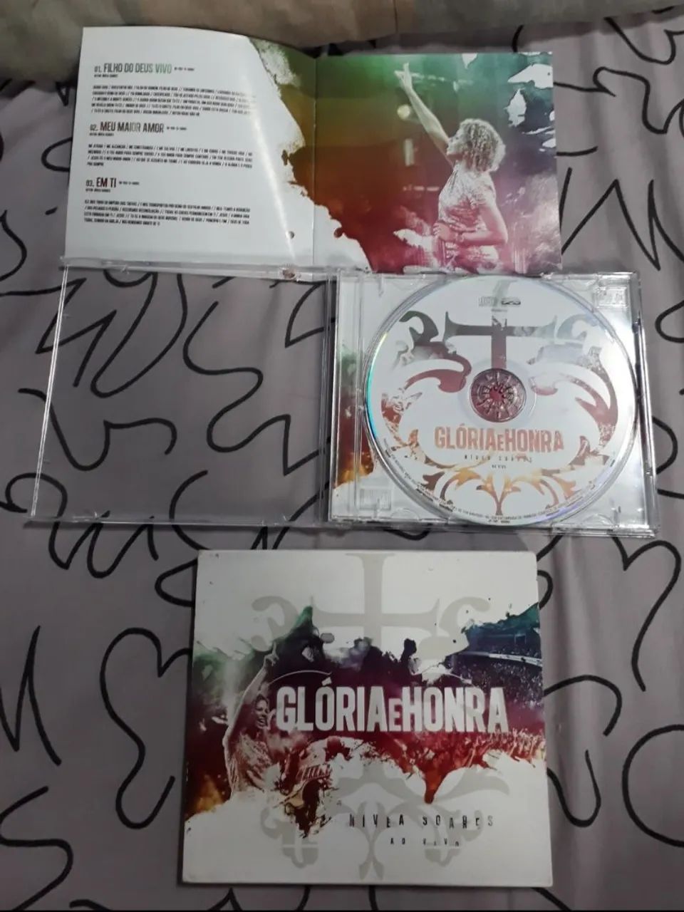 CD Nivea Soares "Glória e Honra" - Foto 5