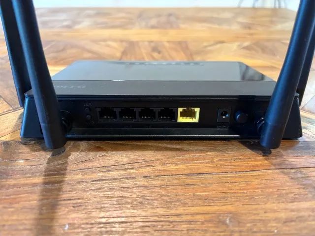Roteador D Link 841 muito bom estado sem caixa sem cabo Ethernet - Foto 2