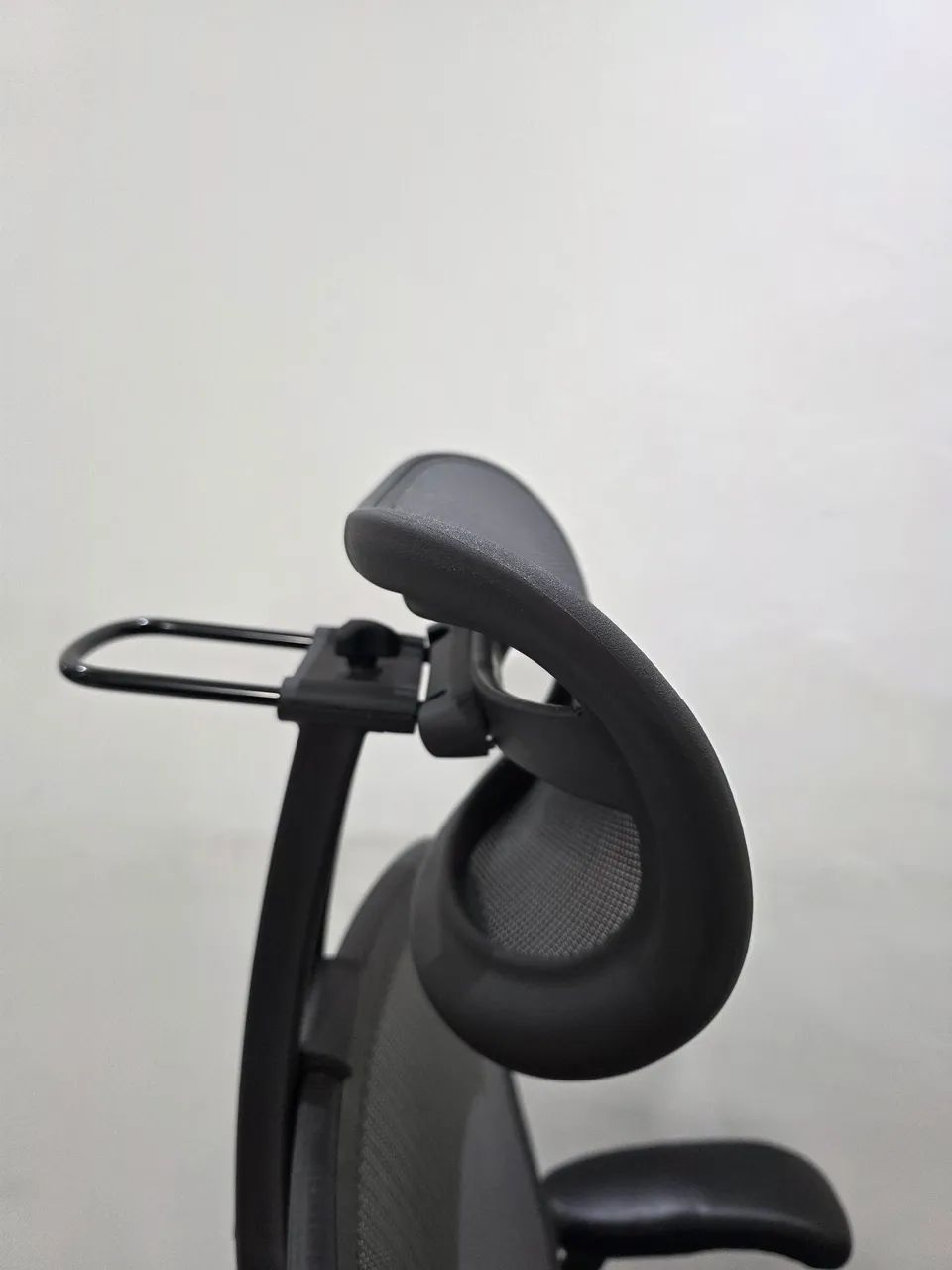 Apoio de cabeça - cadeira de escritório Herman Miller  - Foto 4