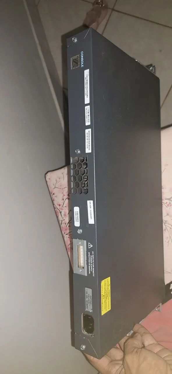 Switch Cisco Catalyst 2969 24 portas