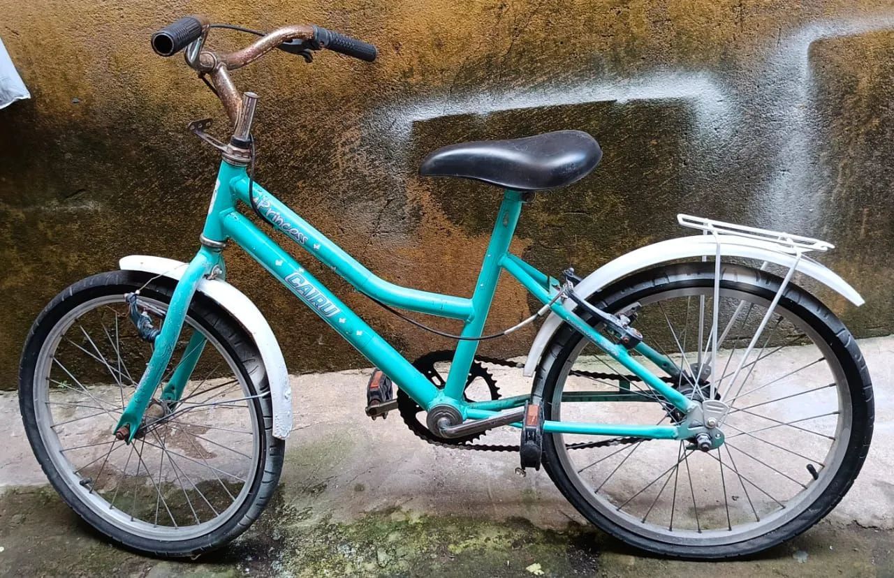 Vendo essa bicicleta infantil..