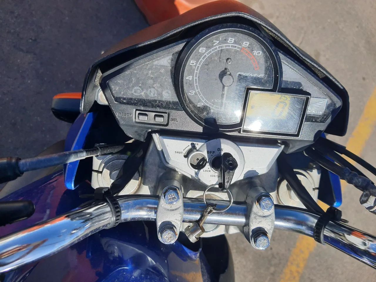 CB300R 2012 - Foto 5