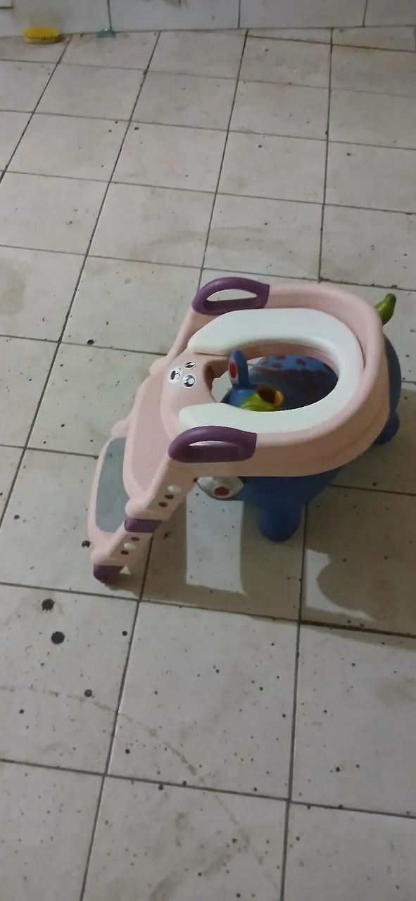 Cadeirinha pra desfraude infantil 