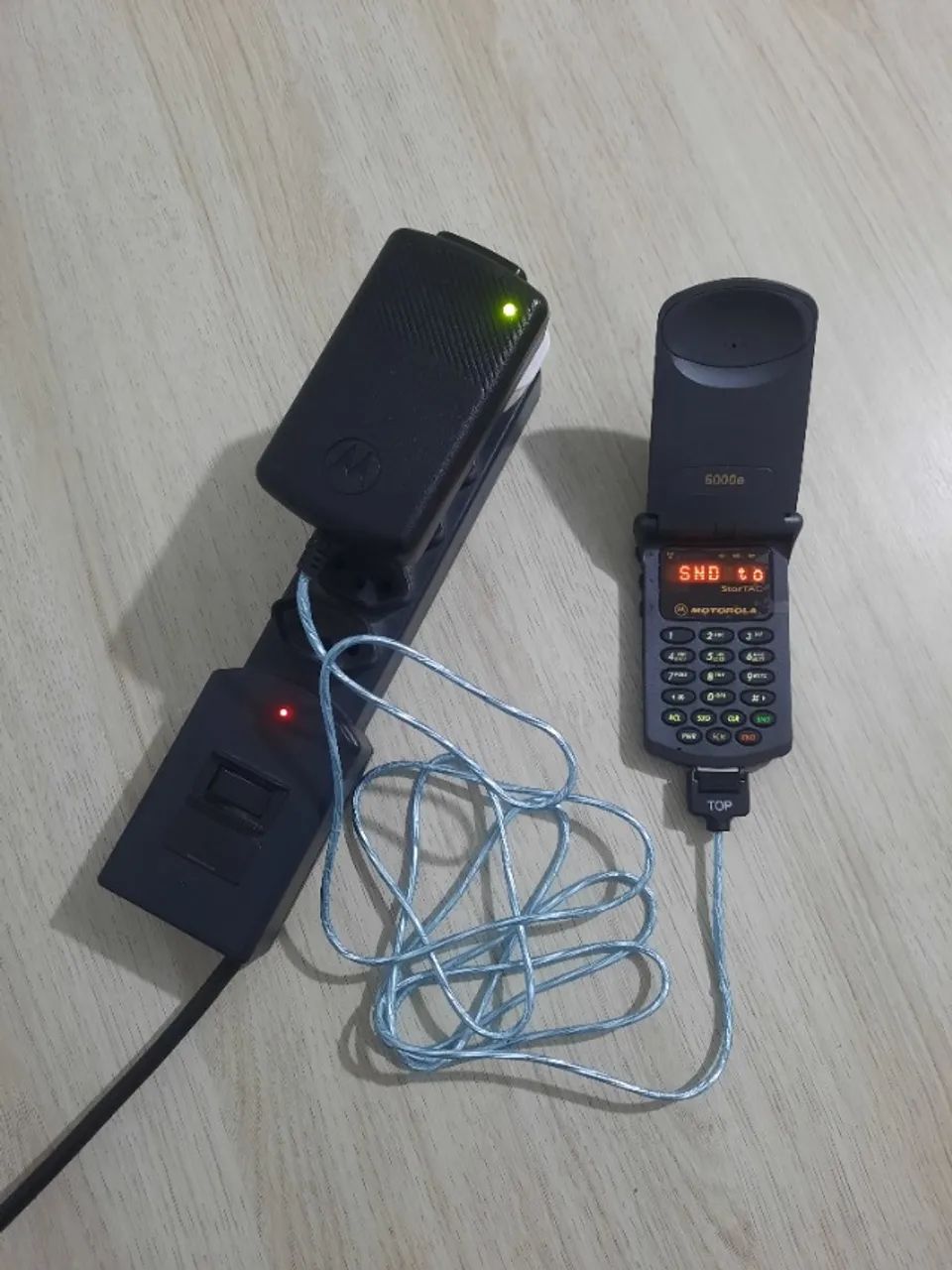 CELULAR STARTAC MOTOROLA 6000e - ÍTEM DE COLECIONADOR - Foto 2