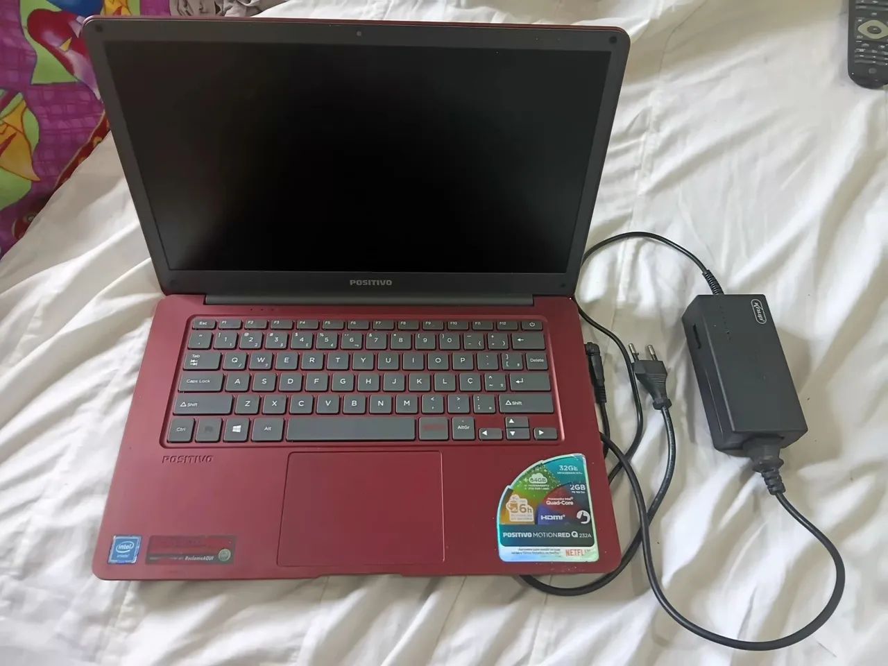 NOTEBOOK POSITIVO...