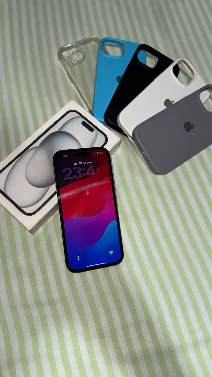 iPhone 15 128 GB preto - Foto 2