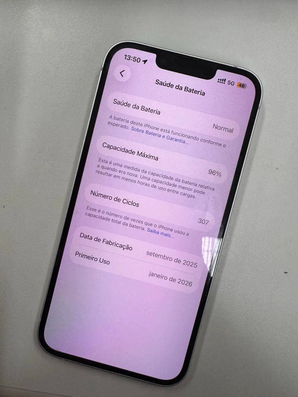 iPhone 16e