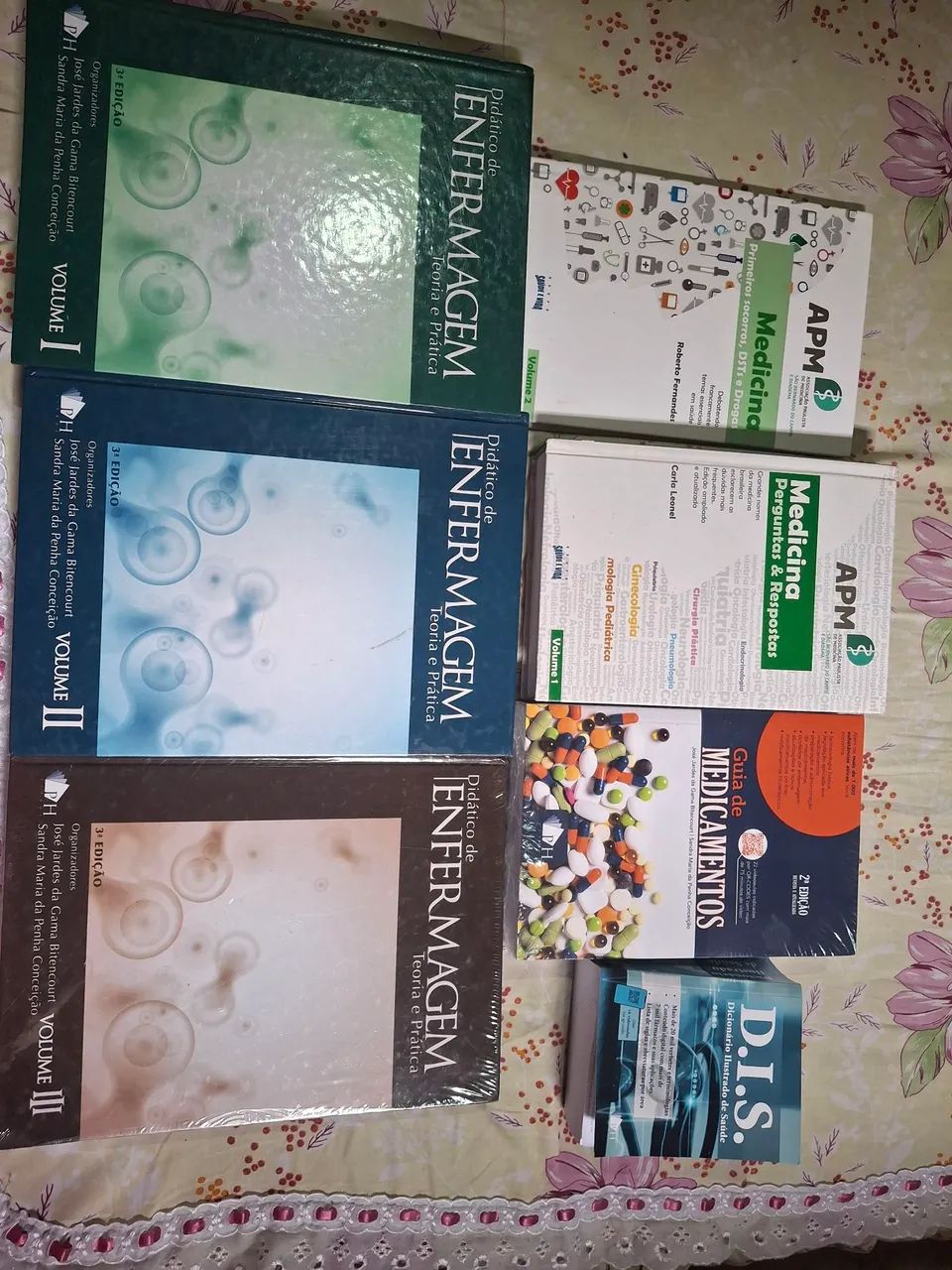 Livros de estudo enfermagem 