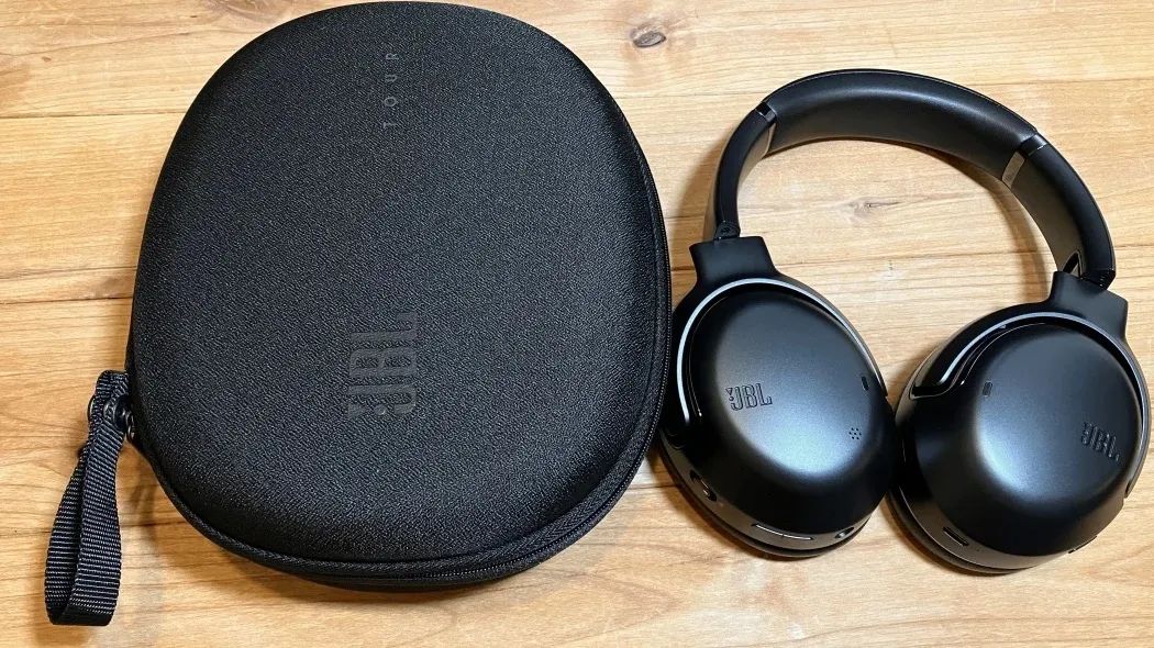 JBL TOUR ONE M2