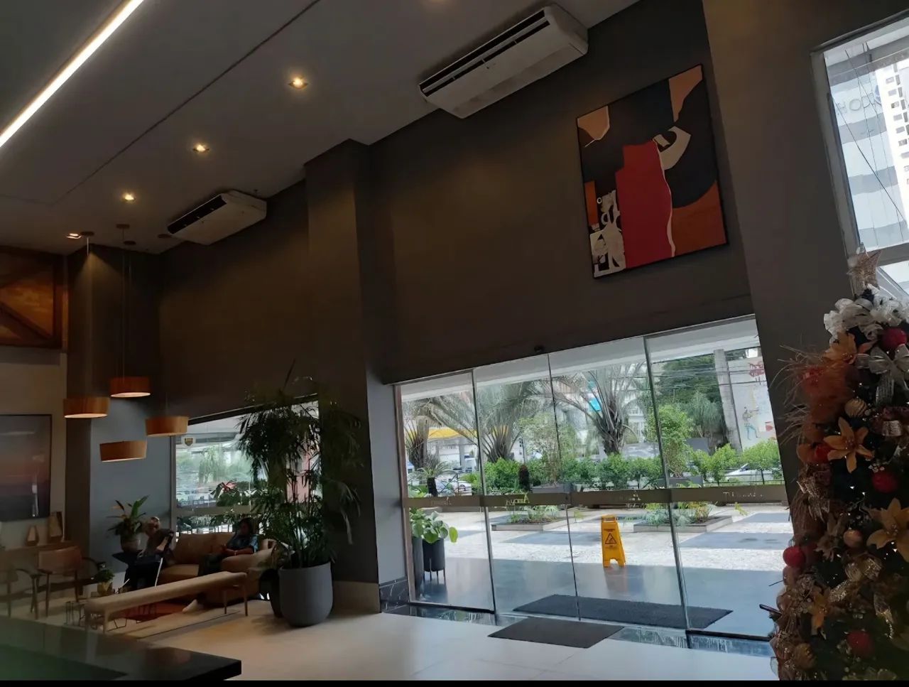  Sala comercial no Absolut Business - T4 - Foto 2