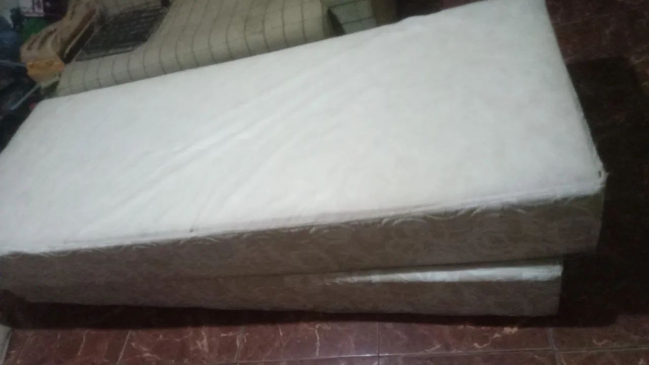 Cama de solteiro 