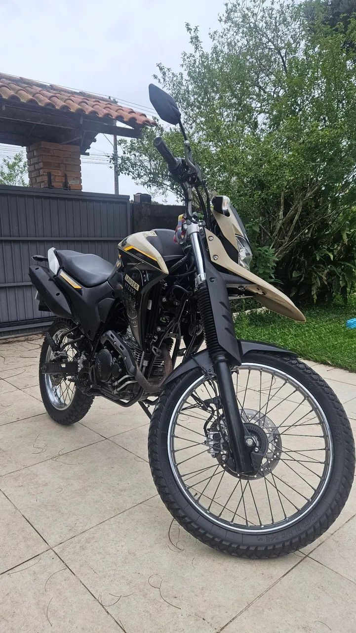 LANDER/XTZ 250 - ABAIXO DA TABELA