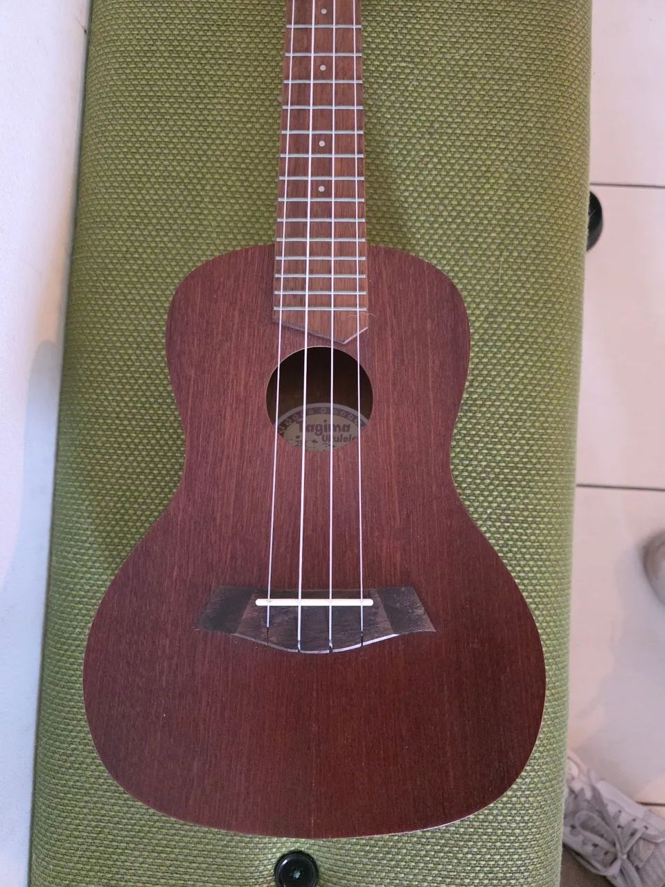 Ukulele tagima concert 23k - Foto 2