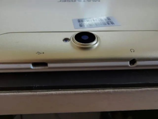 Tablet Multilaser M10A, modelo ML-S013, tela de 10,1 polegadas. Usado - Foto 3