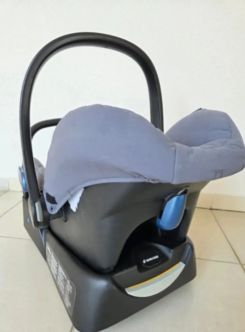 Cadeirinha de Bebê Maxi Cosi + Base para Carro - Foto 2