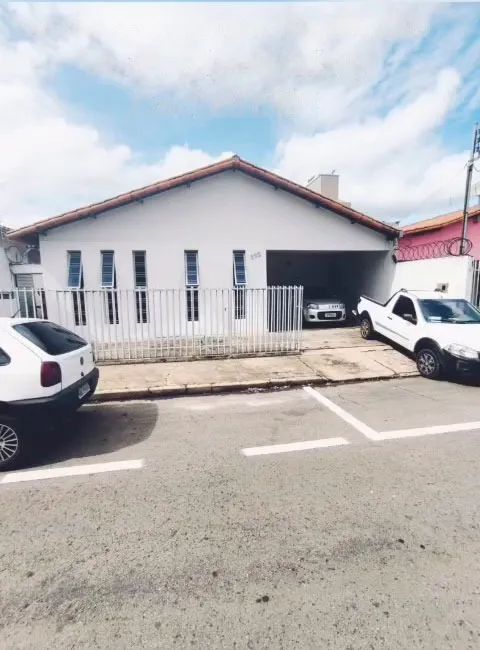 CASA 3 QUARTOS - PATROCÍNIO/MG