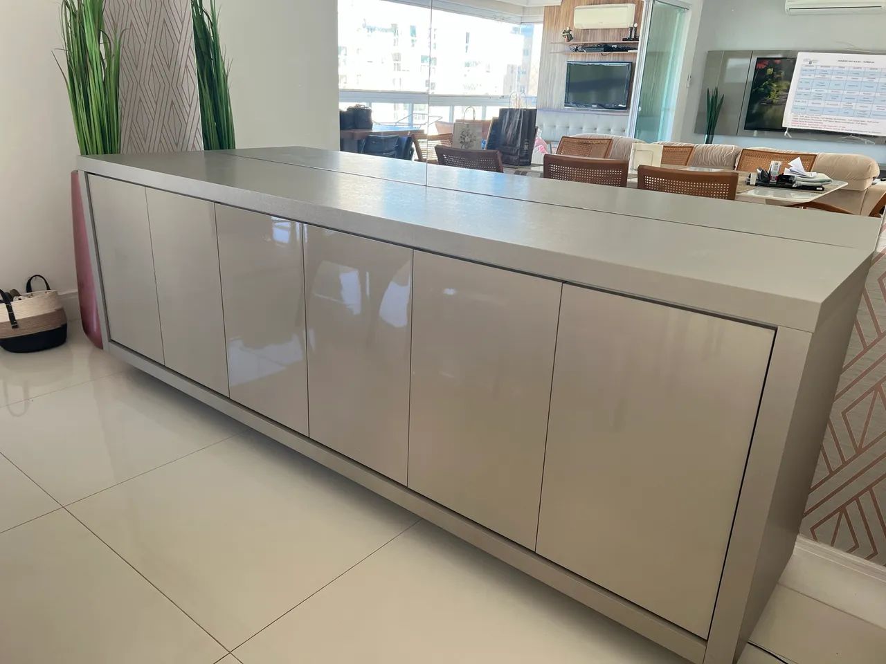 Buffet / Aparador em MDF laqueado - Foto 2