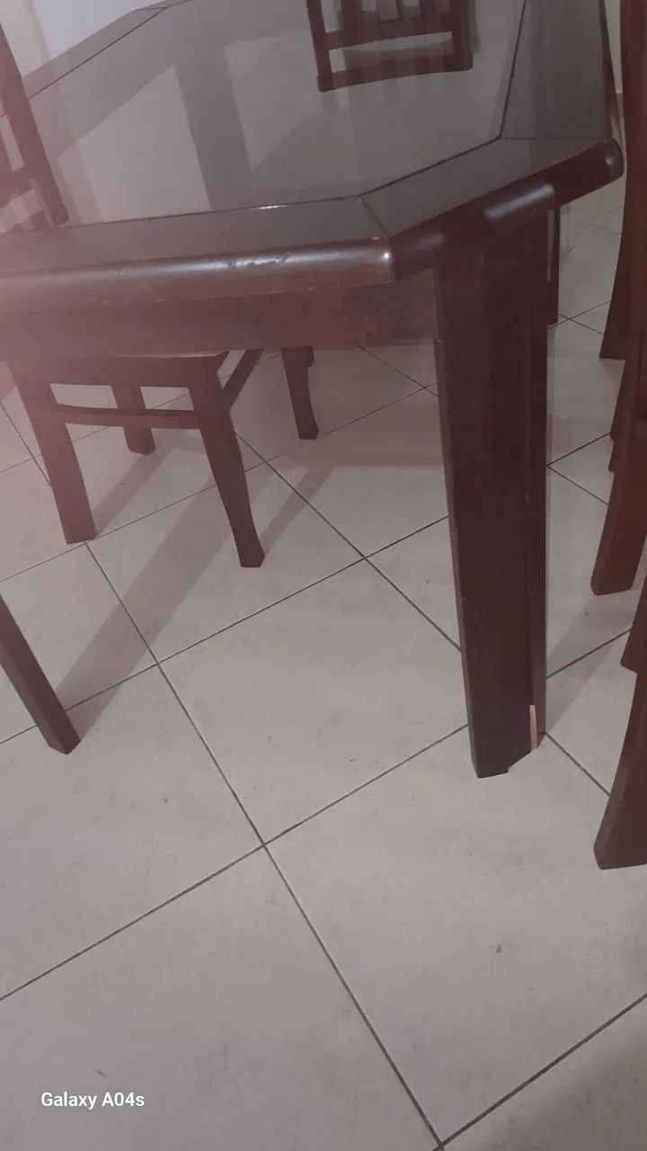 Mesa com 6 cadeiras - 0,93 x 1,53 m - Foto 3