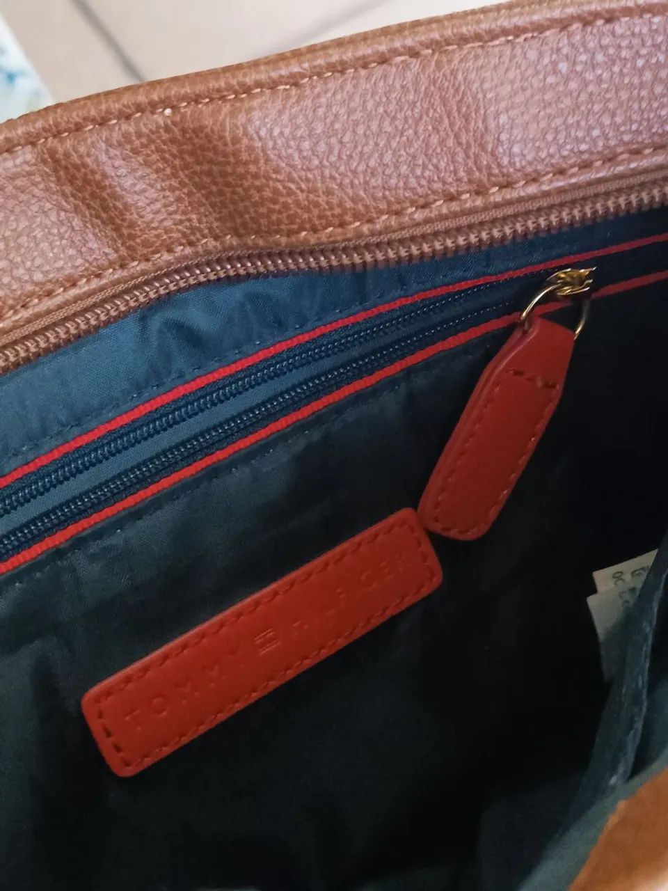 Bolsa Tommy Hilfiger Crossbody Original  - Foto 5