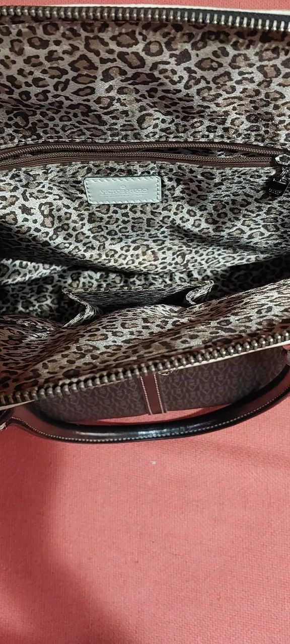 Linda bolsa Vitor Hugo original  - Foto 3