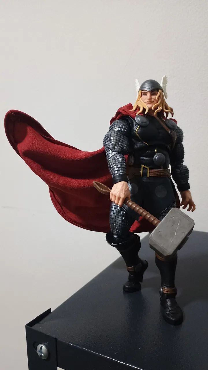Thor Maximum Marvel Legends Hasbro Action Figure - Foto 5