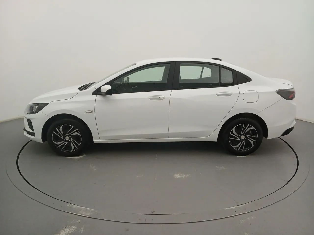 Chevrolet Onix Activ 1.4 8V Flex Aut. 4P 2026 - Foto 2