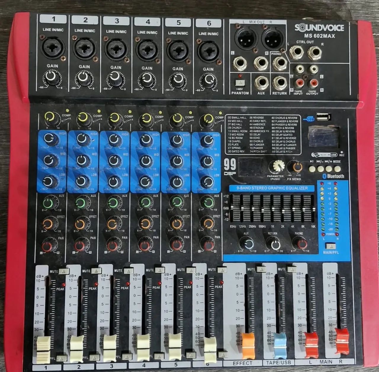 Vendo Mesa de som SOUNDVOICE MS602MAX - Foto 2