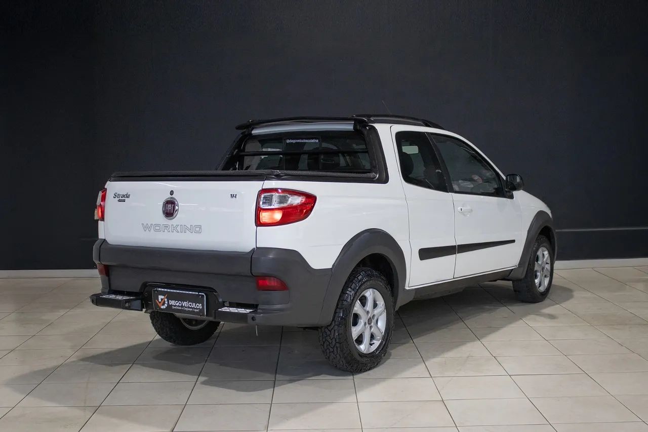 Fiat Strada Working Hard 1.4 Fire Flex 8V CD 2018 - Foto 4