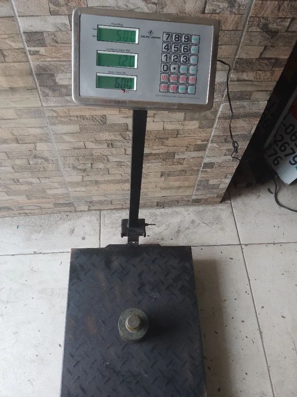 Balança semi nova 350kg