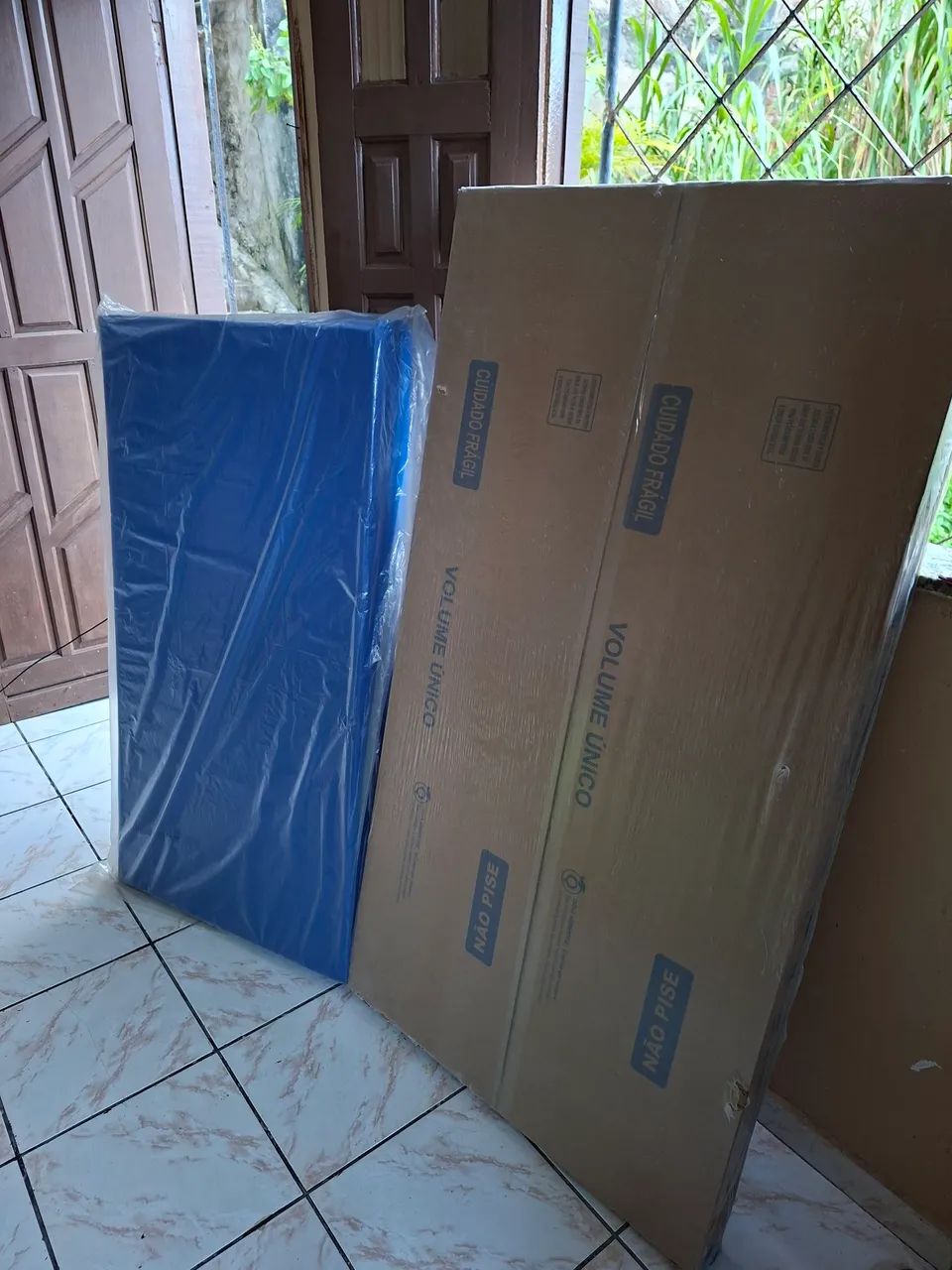 Berço com colchão D18