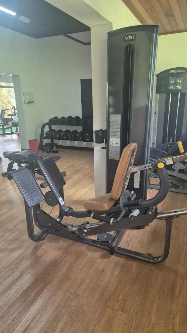 Leg Press Cybex VR1  - Foto 2
