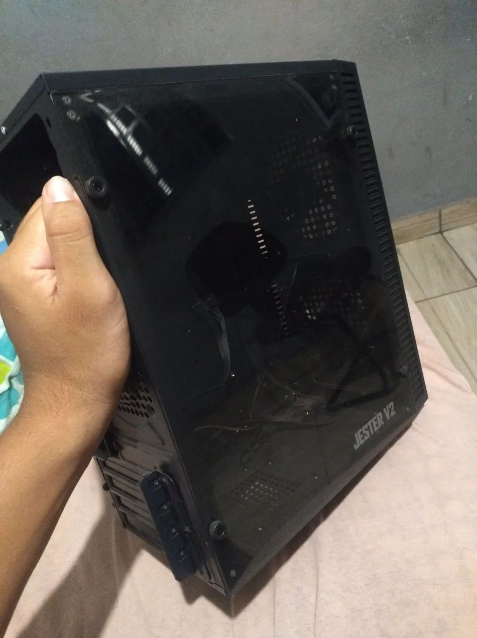 Gabinete MID Tower 