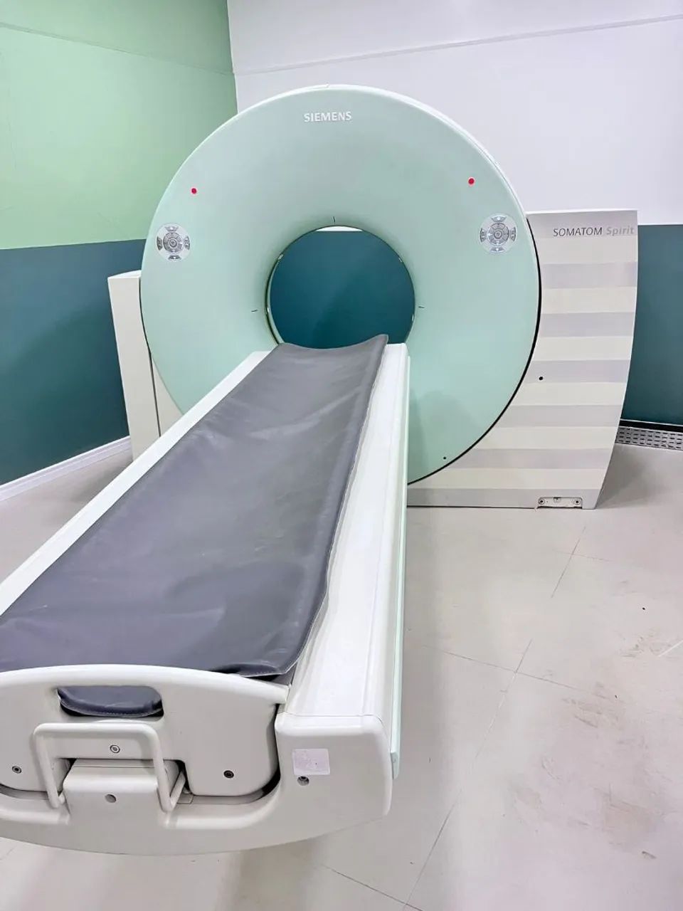 TOMÓGRAFO SIEMENS SPIRIT DUAL ( CT DOIS CANAIS) - Foto 2