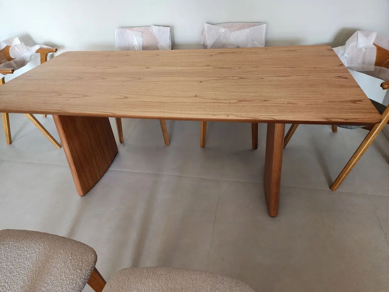Mesa de jantar nova 1.80 mt X 0.90 - Foto 4