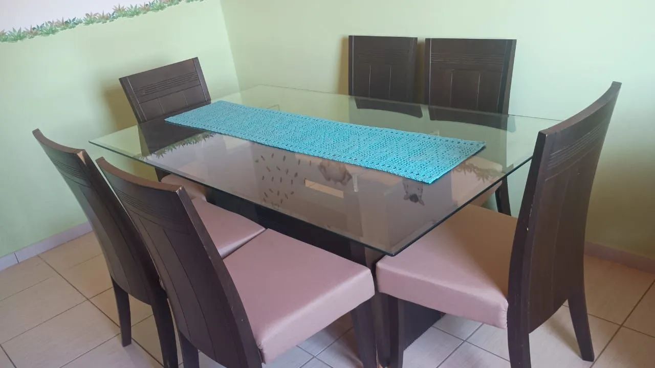 Mesa madeira 6 cadeira 