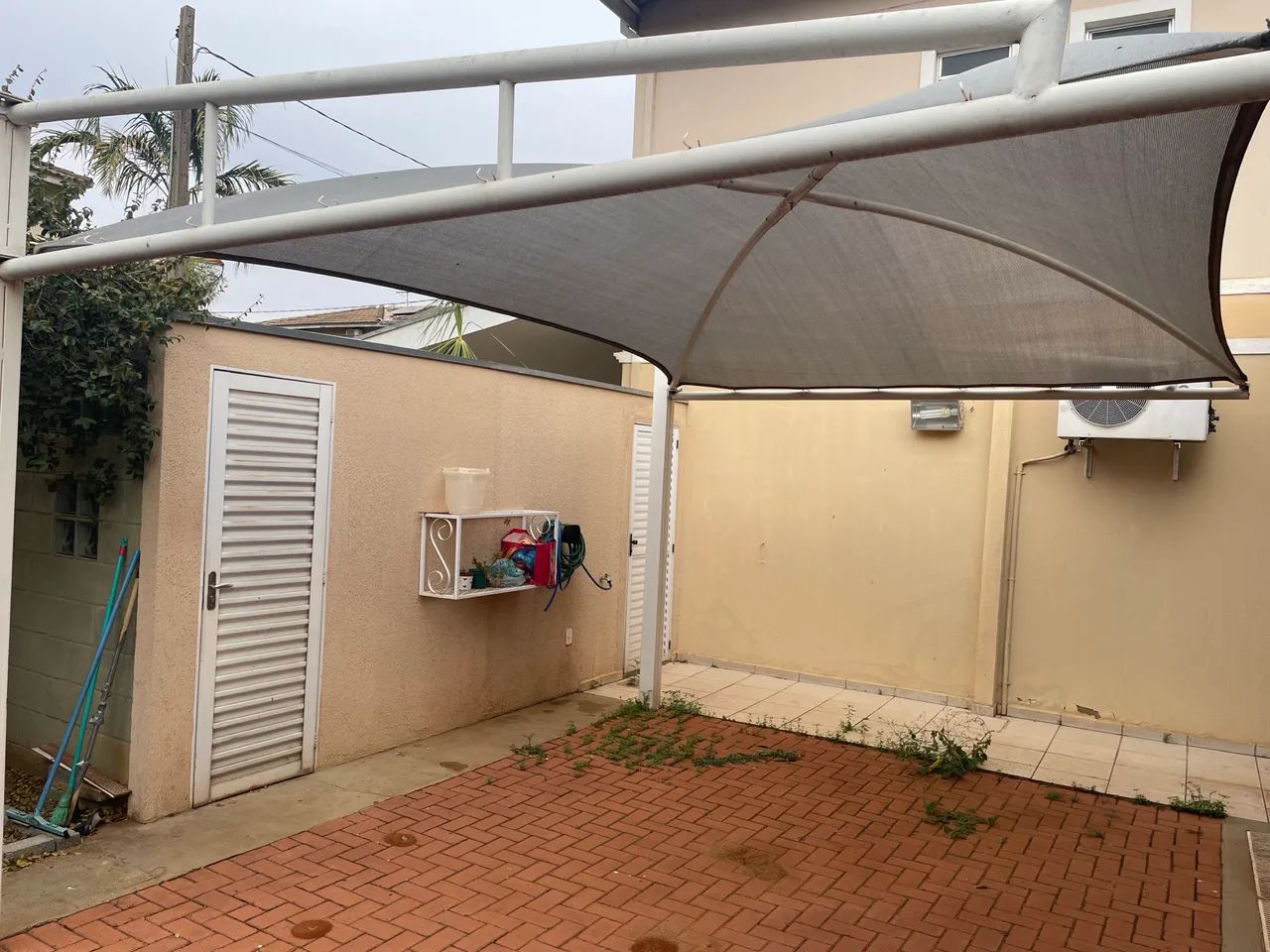 Vende se tijolo intertravado usado