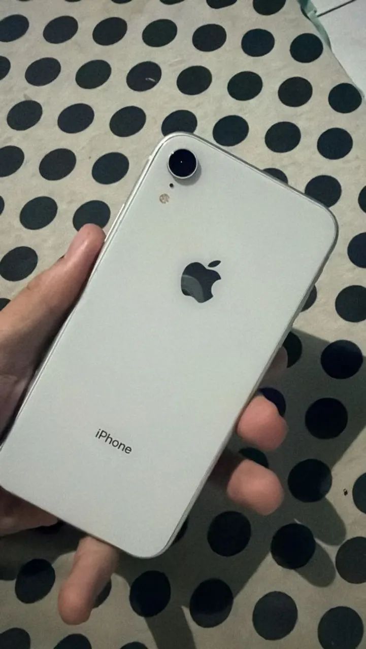 iPhone XR 