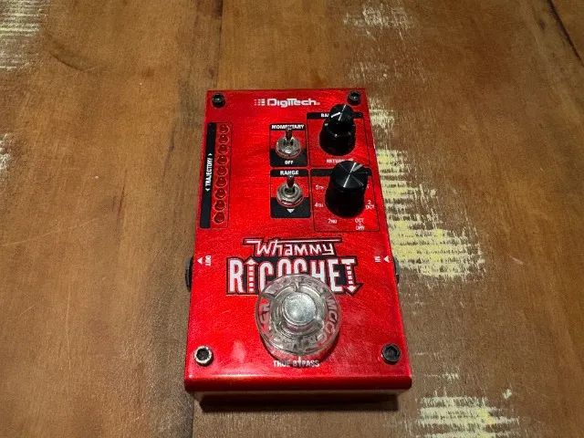 Pedal Digitech Ricochet Whammy e Octave