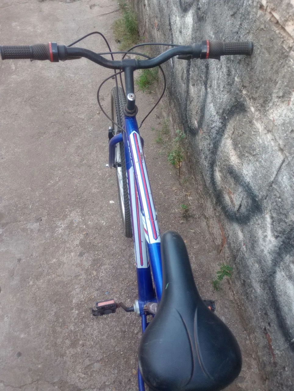 Bicicleta semi nova  - Foto 2