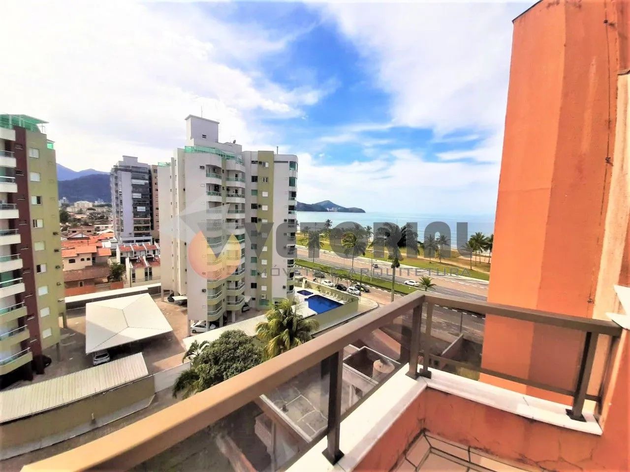 Apartamento com 3 dormitórios à venda, 220 m² por R$ 1.100.000,00 - Indaiá - Caraguatatuba