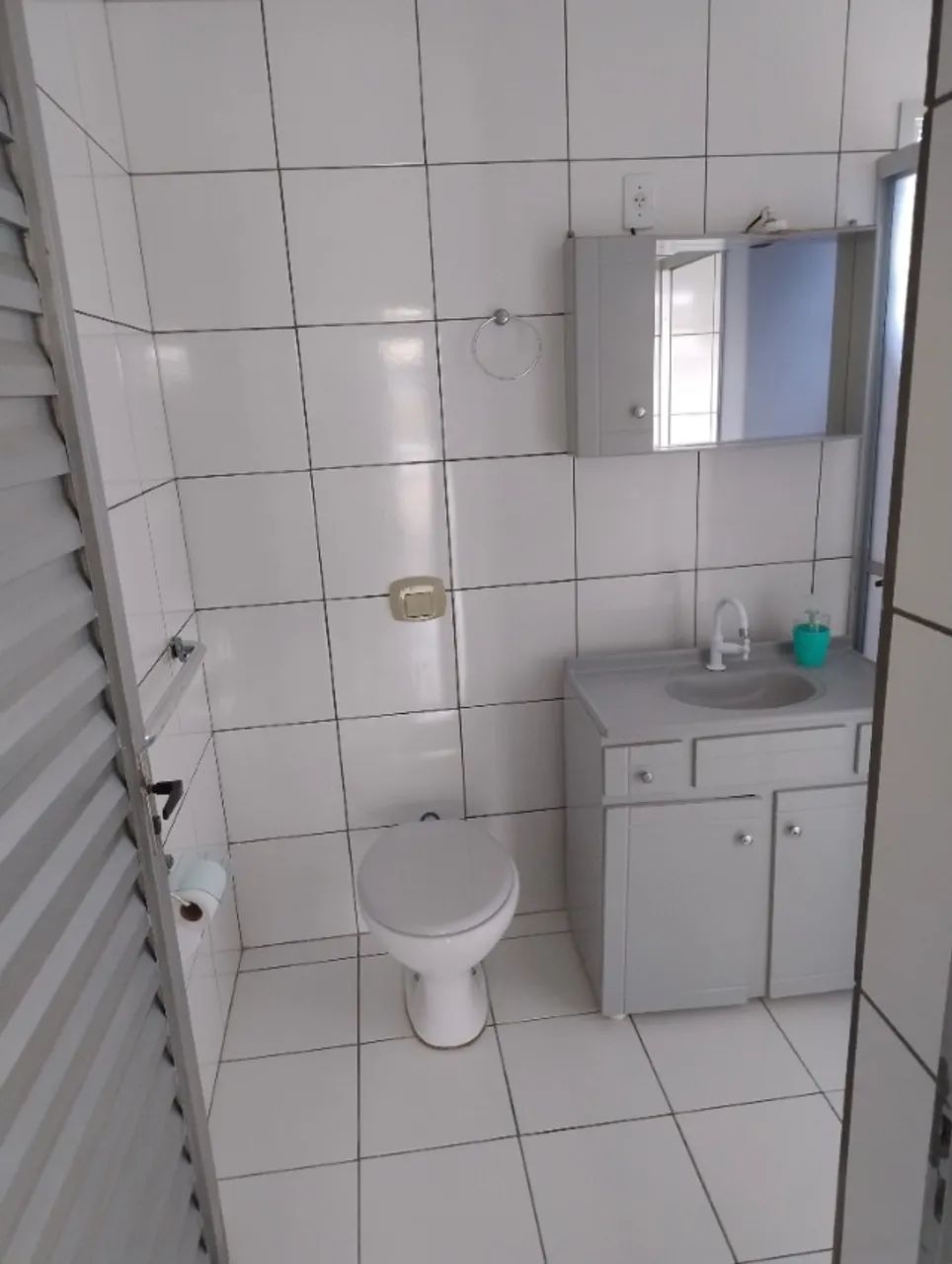 Armário de banheiro 