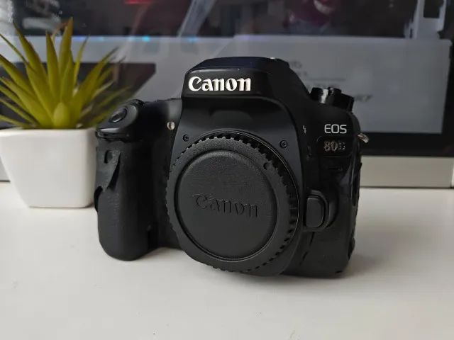 Canon 80D