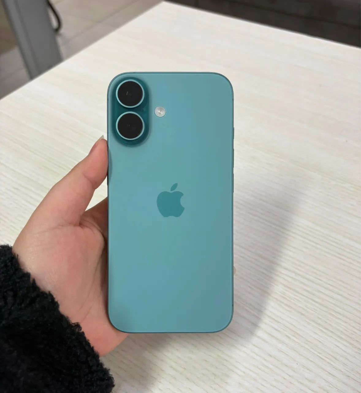 iphone 16 verde água  - Foto 3