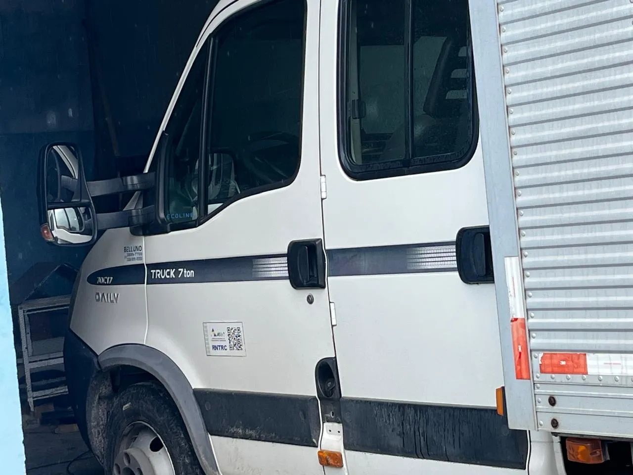 Caminhão cabine dupla daily 70c17 raridade - Foto 6