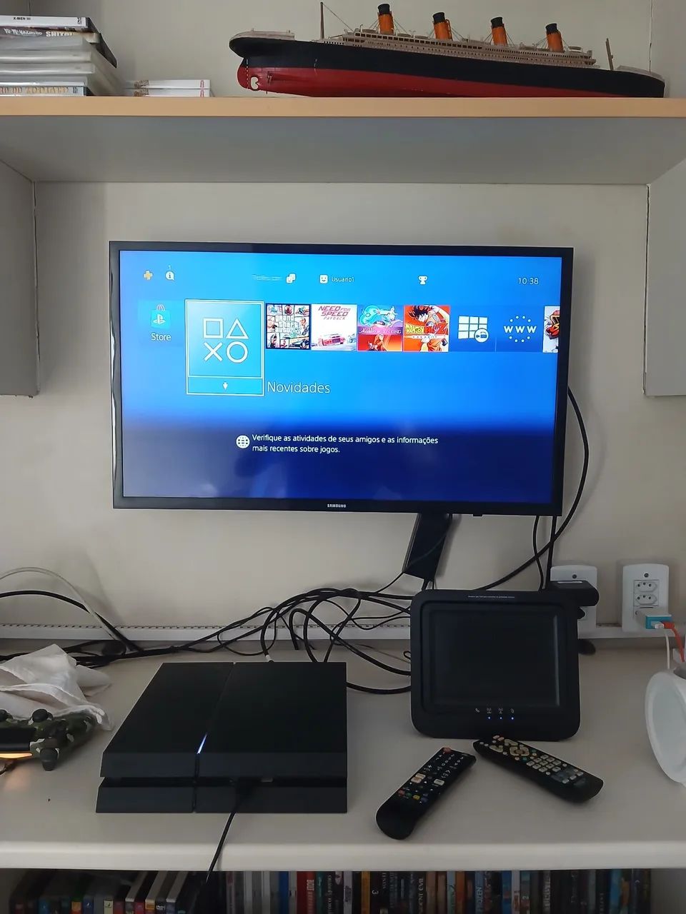 VENDE- SE PS4 