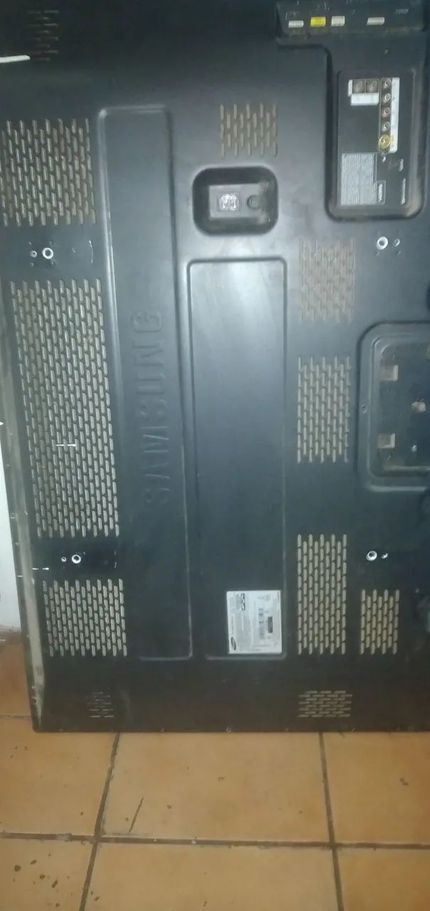 tv samsung 43 polegadas  OBSERVAÇÃO TELA QUEBRADA  - Foto 2