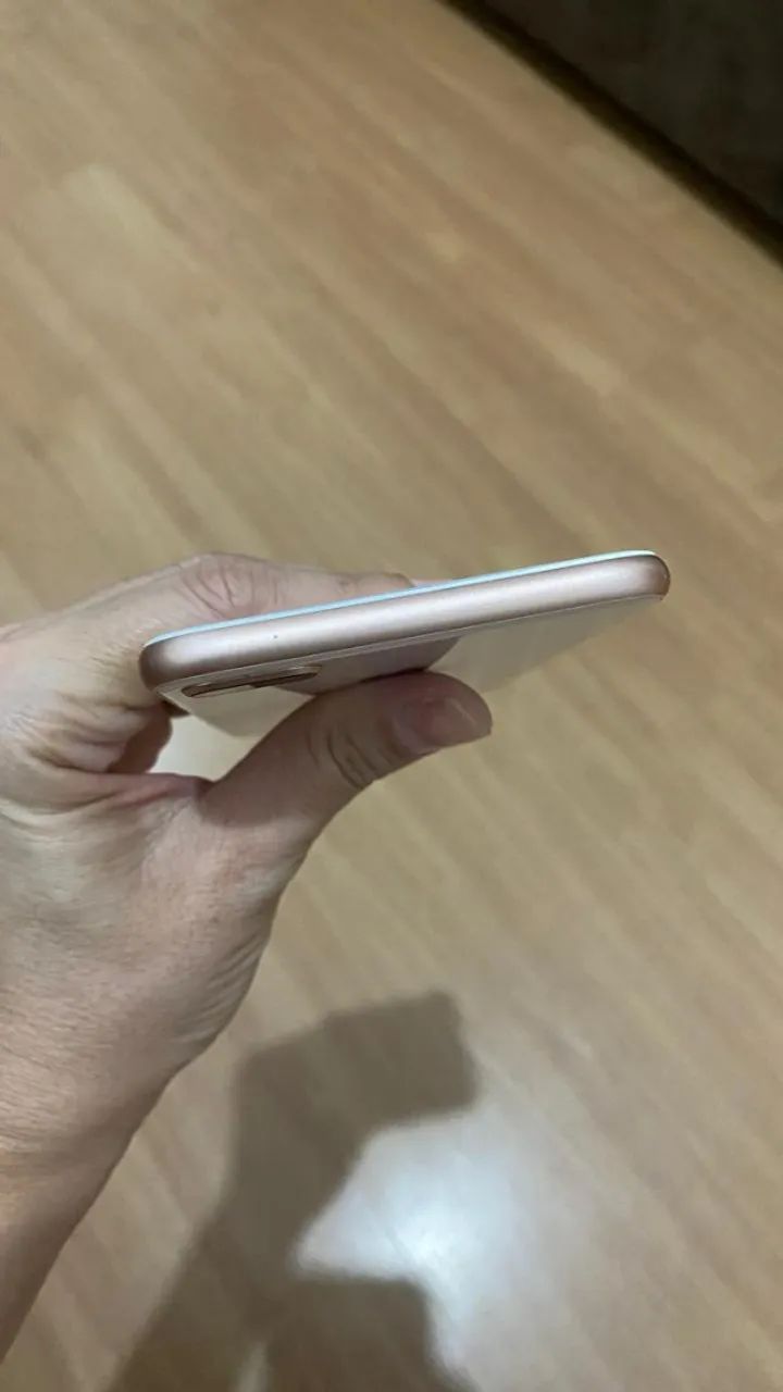 IPHONE 8 PLUS - Foto 2