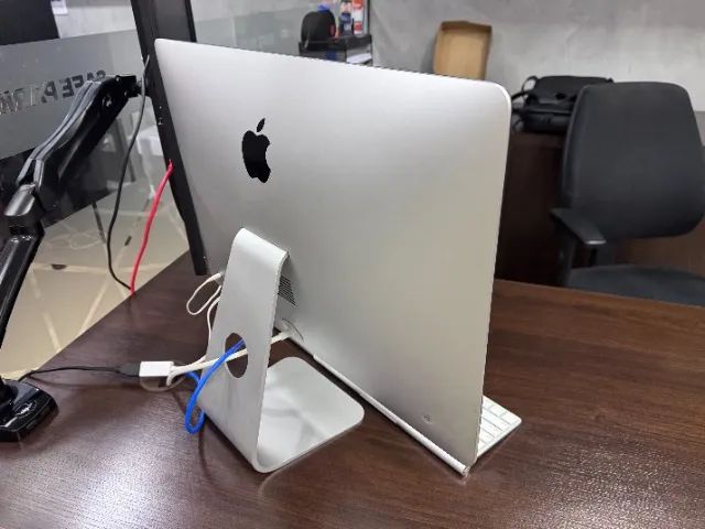 iMac 21.5