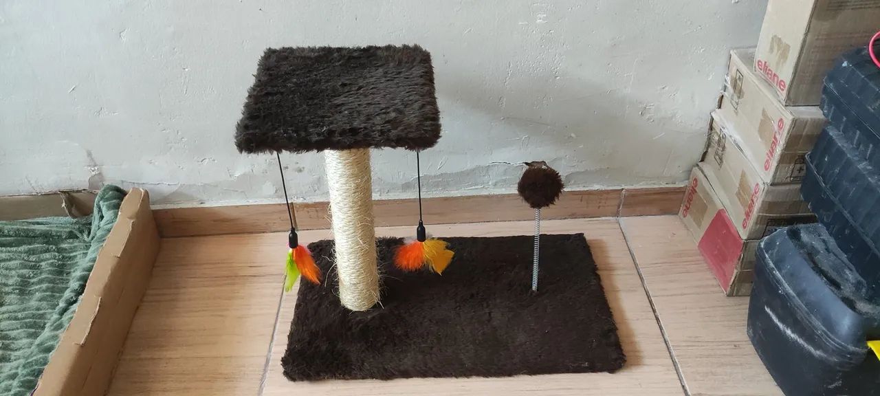 Arranhador para gatos poste brinquedo bolinha interativo  - Foto 2