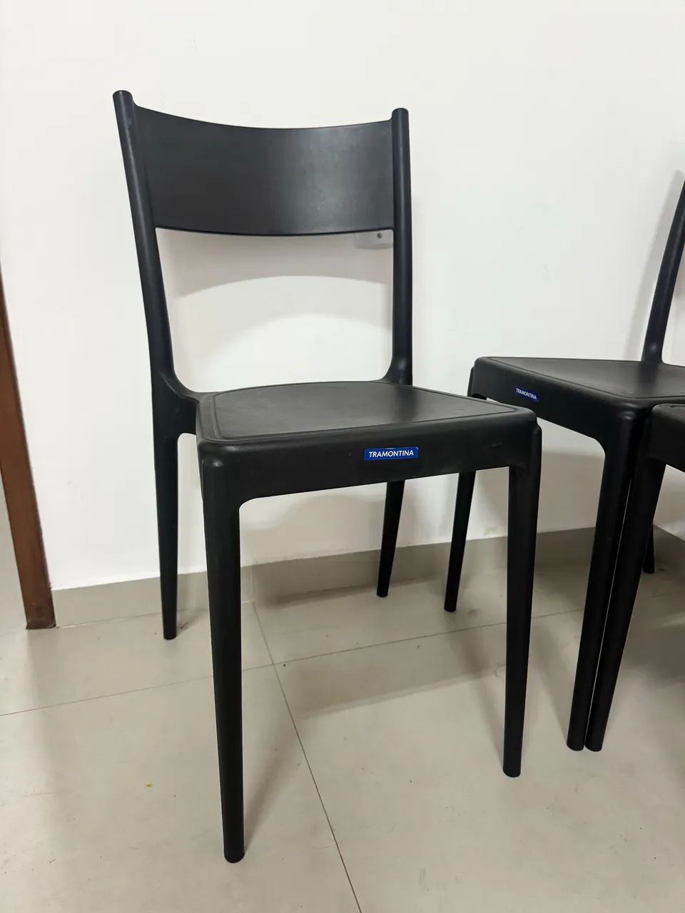 Conjunto com 4 Cadeiras Tramontina Sofia Pretas - Foto 2